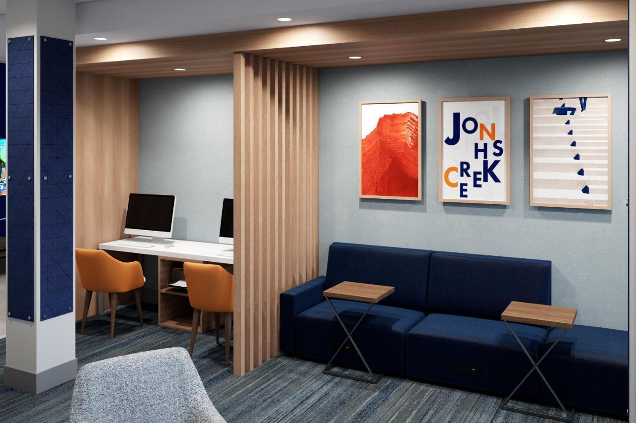 Holiday Inn Express & Suites Ridgecrest - China Lake By Ihg Dış mekan fotoğraf