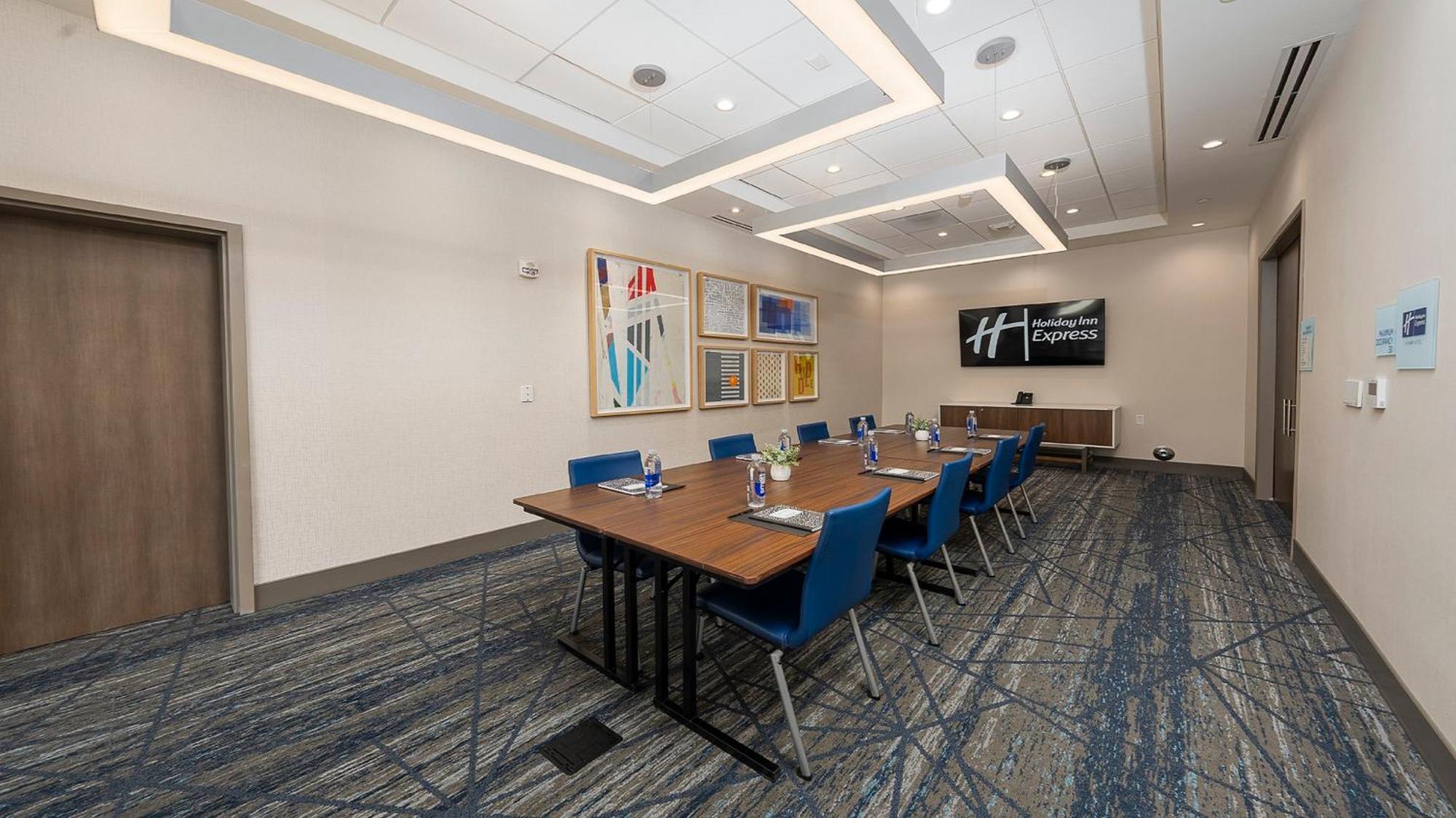 Holiday Inn Express & Suites Ridgecrest - China Lake By Ihg Dış mekan fotoğraf