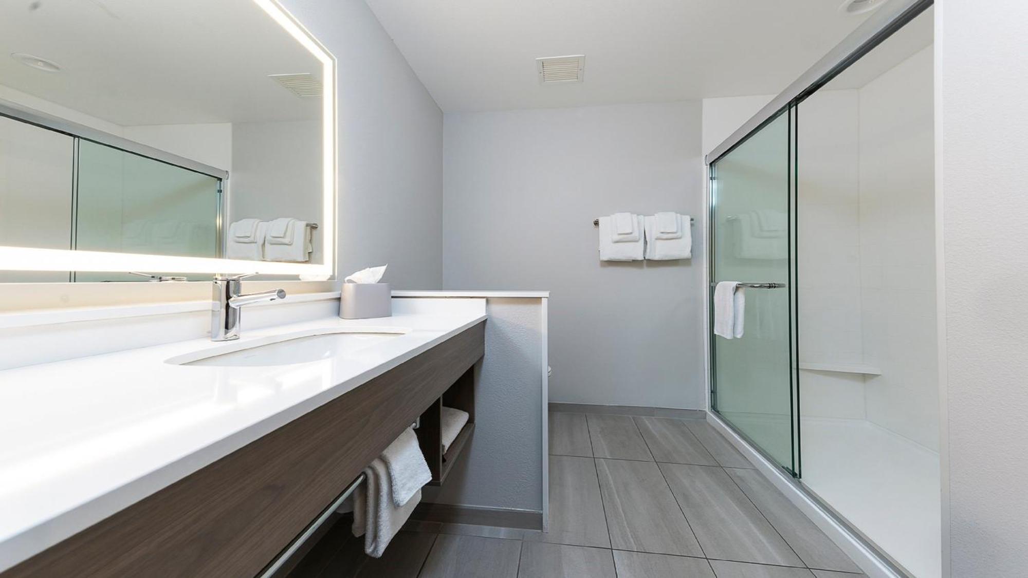 Holiday Inn Express & Suites Ridgecrest - China Lake By Ihg Dış mekan fotoğraf