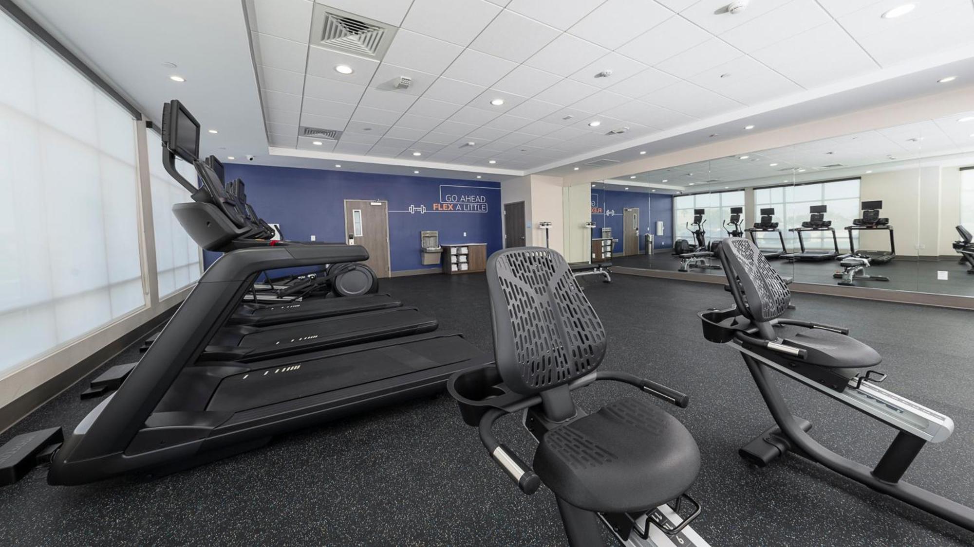 Holiday Inn Express & Suites Ridgecrest - China Lake By Ihg Dış mekan fotoğraf